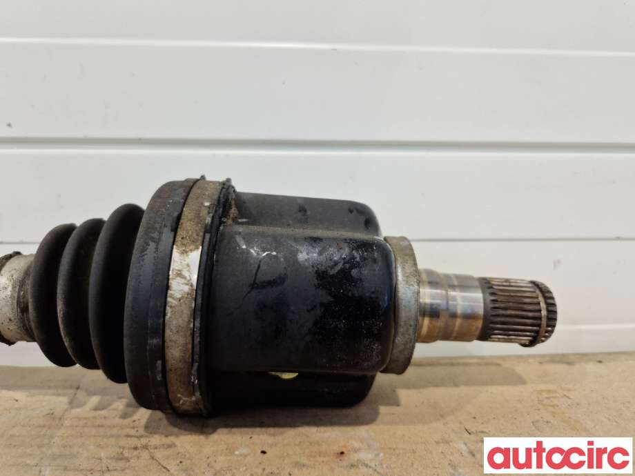 Drivaksel venstre foran til BMW X1 2015-2022 (F48) (F48) (BMW|31605A2E055|)