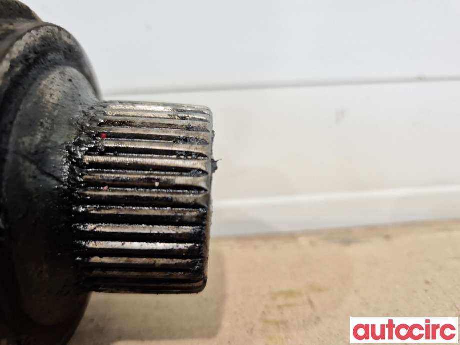 Drivaksel venstre foran til Audi A4, Allroad 2009-2016 (Type I) (B8) (B8) (AUDI|8K0407451FX||8K0407271P)