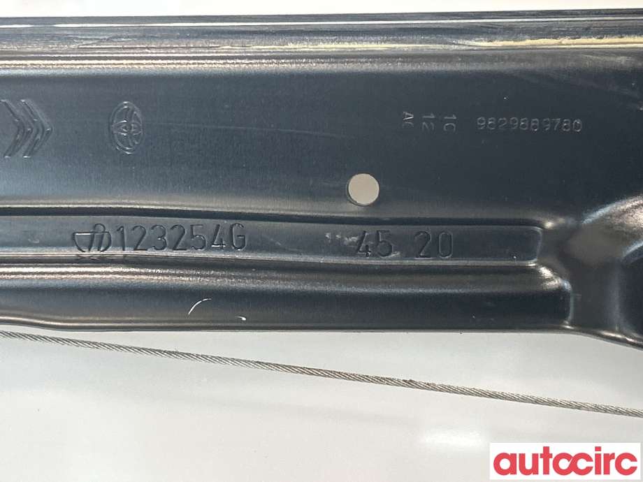 Ruteheis venstre foran til Toyota Proace 2016-->> (Type II)  (TOYOTA|SU001A8091|)