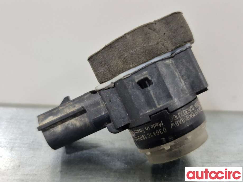 Parkeringssensor bak til Ford Transit Courier 2018-2023 (Type I, Fase 2)  (FORD|5261157|)