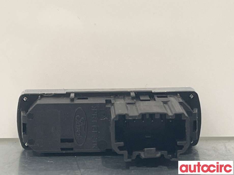Bryter Antispinn til Ford Mondeo 2007-2010 (Type IV, Fase 1)  (FORD|1555661|)