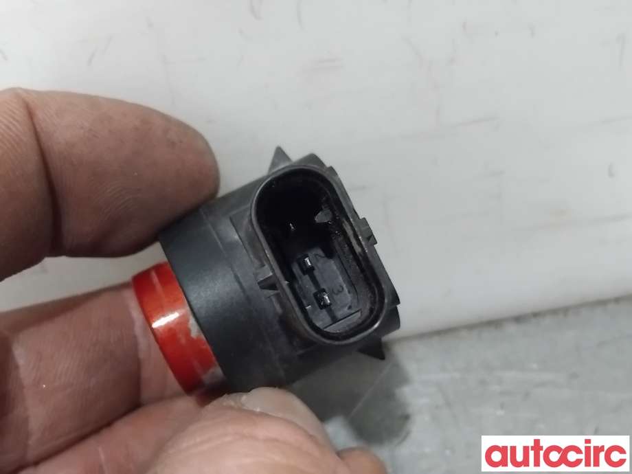 Parkeringssensor bak til Tesla Model Y 2021-2024 (Type I)  (TESLA|2525002-08-D|)