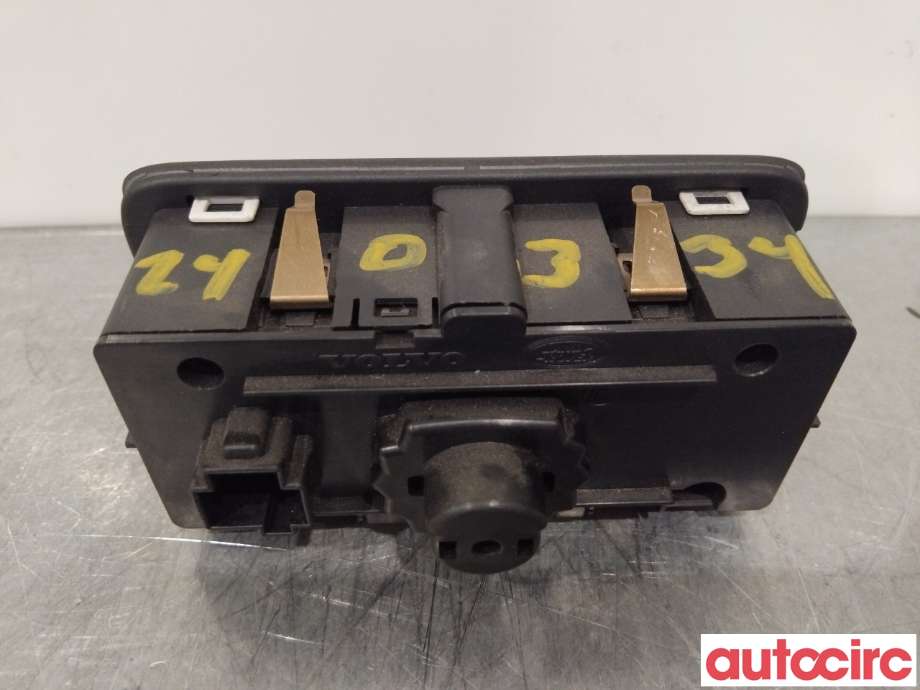 Bryter lys til Volvo V40 2012-2019 (VOLVO|31443831||30739424)