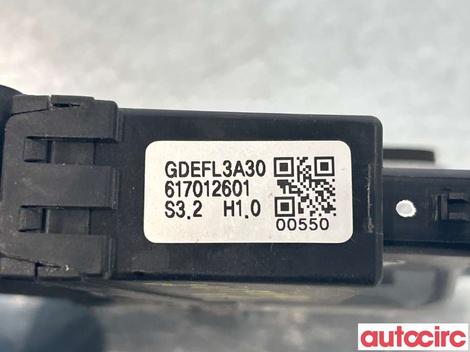 Ruteheis venstre foran til Hyundai i30 2012-2017 (Type II) (HYUNDAI|82450A5010)