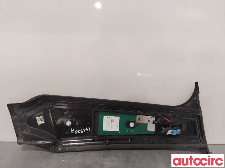 Kamera til Tesla Model Y 2021-2024 (Type I)  (TESLA|1506886-00-G|)