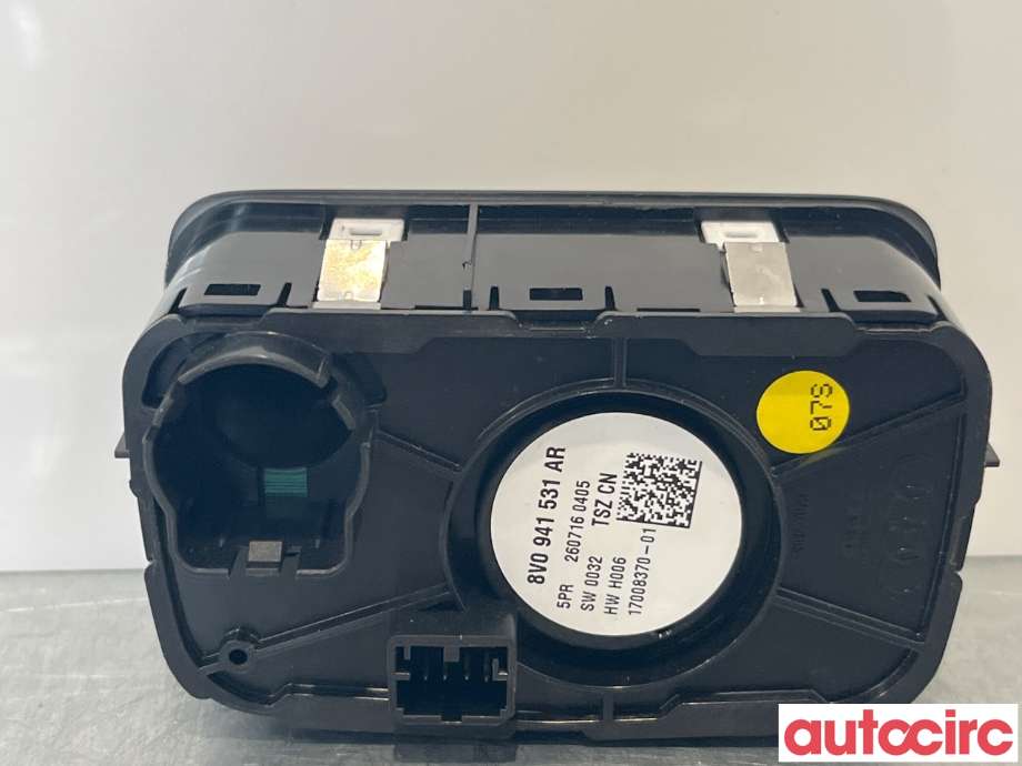 Bryter lys til Audi A3 2016-2020 (Type III, Fase 2)  (AUDI|8V0941531AR|)