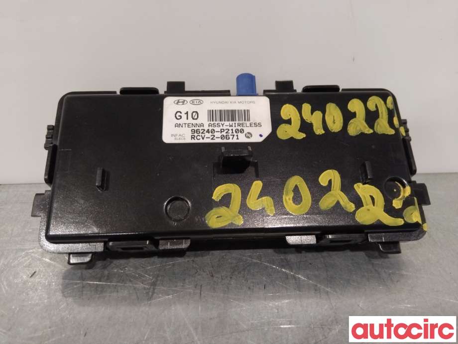 Antenne navigasjon til Kia Sorento 2016-->> Type III  (KIA|96240P2100|)