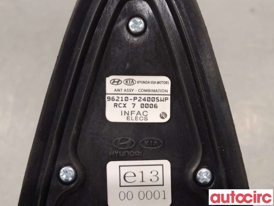 Antenne navigasjon til Kia Sorento 2016-->> Type III (KIA|96210P2400SWP|)