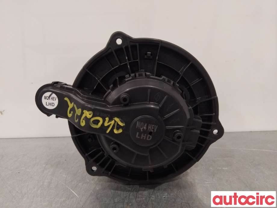 Varmeapparat motor til Kia Sorento 2016-->> Type III  (KIA|97113P4200|)