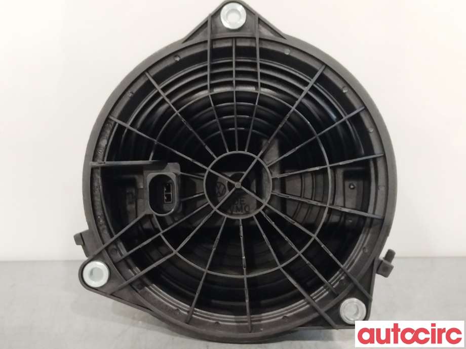 Bakluke/bakdør håndtak til VW Golf VI 2008-2012  (VOLKSWAGEN|6R0827469D|)