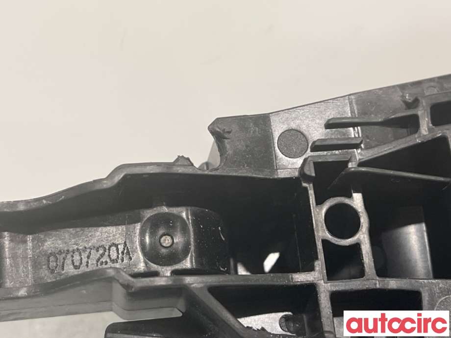 Dørhåndtak utv høyre bak til Peugeot 208 2019-->> (Type II)  (PEUGEOT|980297821T|)