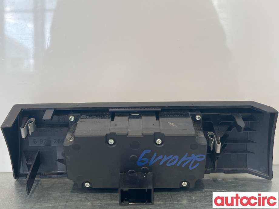 Bryter lys til BMW 5-Serie 2003-2010 (E60/E61) (E60/E61) (BMW|61316925252)