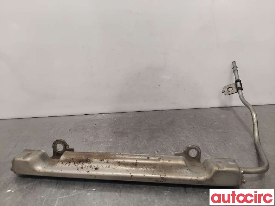 Dyseskinne (fuelrail) til Toyota Avensis 2009-2015 (Type III, Fase 1) (TOYOTA|2381437050|)