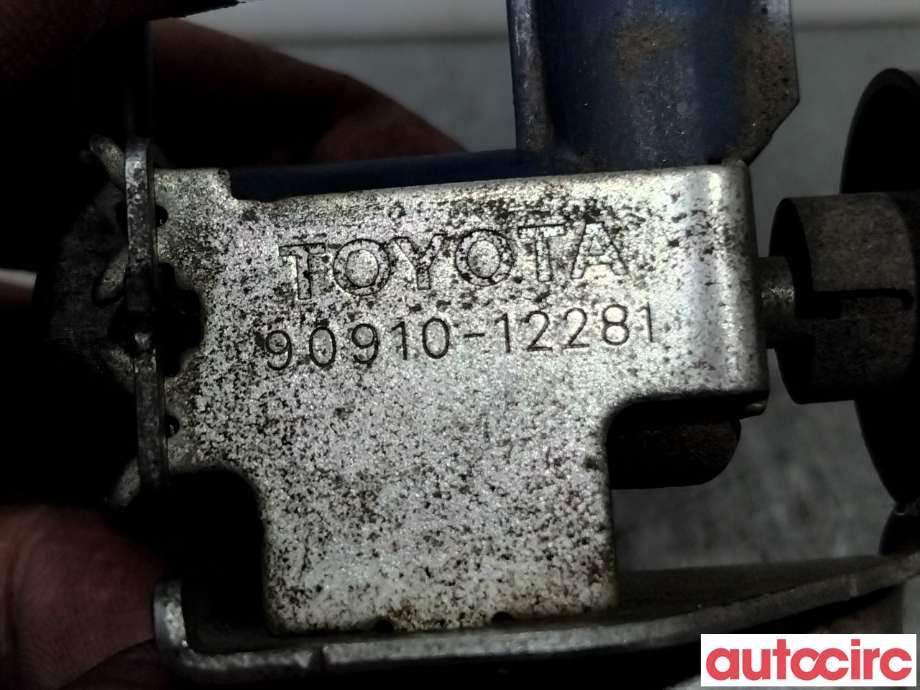 Vakuumventil til Toyota Avensis 2009-2015 (Type III, Fase 1) (TOYOTA|9091012281||90910-12281)