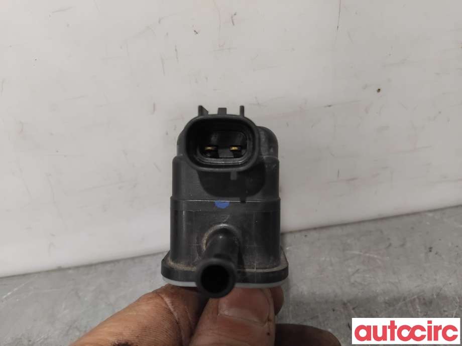 Vakuumventil til Toyota Avensis 2009-2015 (Type III, Fase 1)  (TOYOTA|90910TC001|136200-7010|90910-TC001)