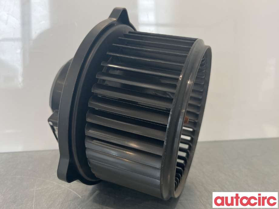 Varmeapparat motor til Kia Rio 2017-->> Type IV  (KIA|97113H8000)