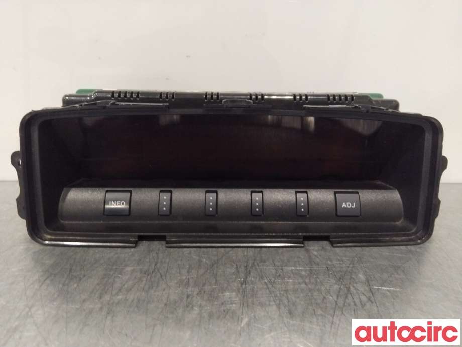 Multimedia display (MCU - Media Controller Unit) til Mitsubishi Pajero, 2007-2016 (Type IV, Fase 1)  (MITSUBISHI|8750A251)