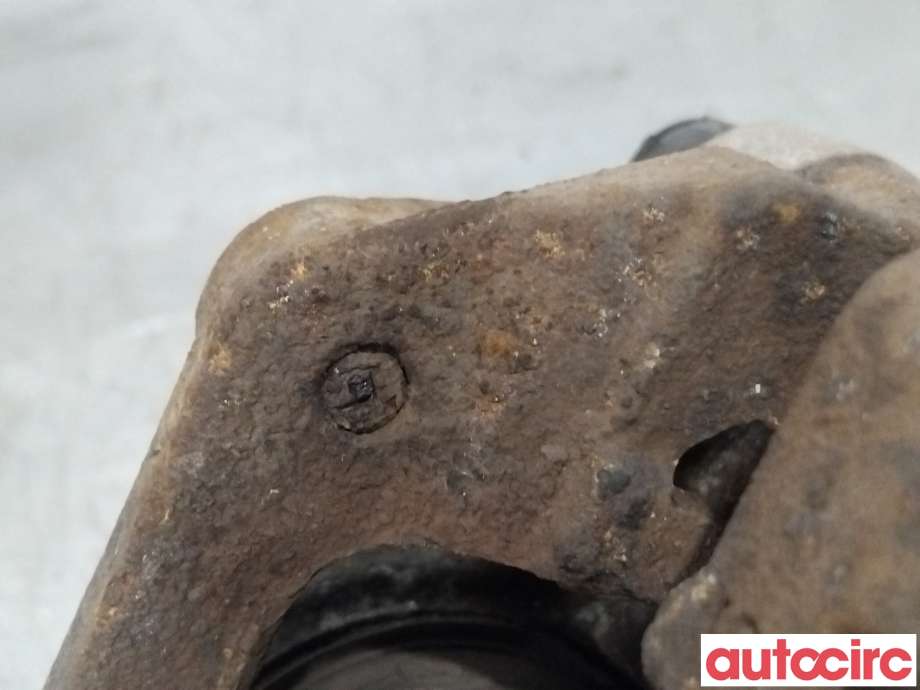 Bremsecaliper høyre bak til Ford Focus 2011-2014 (Type III, Fase 1)  (FORD|2332703|)