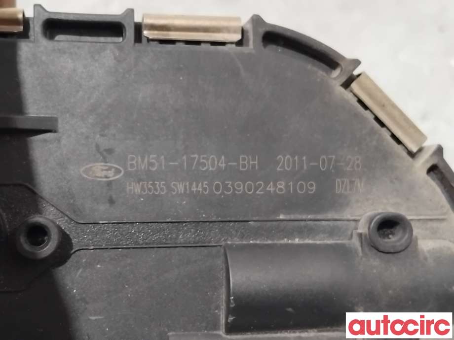 Viskermotor frontrute til Ford Focus 2011-2014 (Type III, Fase 1)  (FORD|2135685||BM51-17504-BH)