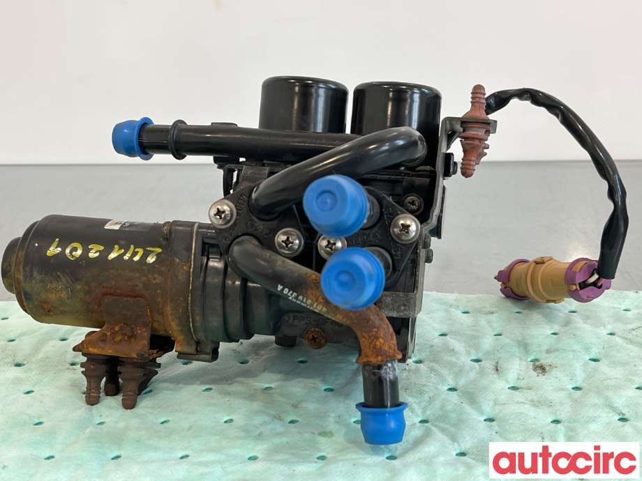 Vannpumpe til Audi A8 1995-2002 (Type I) (AUDI|4D0959617C|4D0959617A)