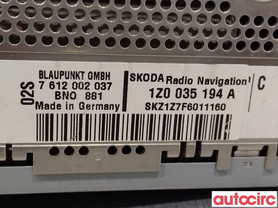 Bilstereo navigasjon til Škoda Octavia 2005-2008 (Type II, Fase 1)  (SKODA|1Z0035194A|1Z0-035-194-A)