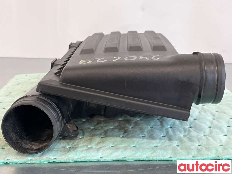 Luftfilterboks til VW Passat 2015-2019 (Fase 1) (B8) (B8) (VOLKSWAGEN|04E129611AK|04E129611G)