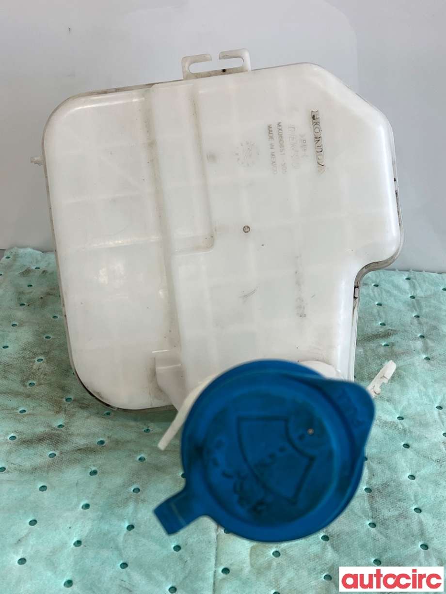 Spylertank til Honda HR-V 2015-2021 (Type II)  (HONDA|76841-T5R-A01|MX060851-505)