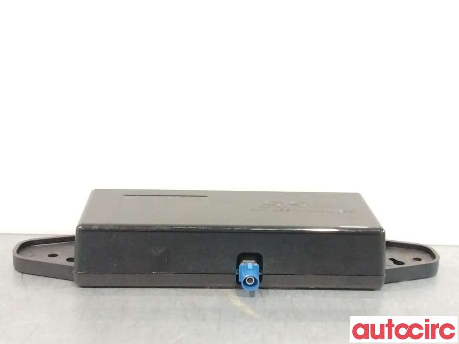 Antenne forsterker til Kia Niro 2021-->>  (KIA|96240G5200)