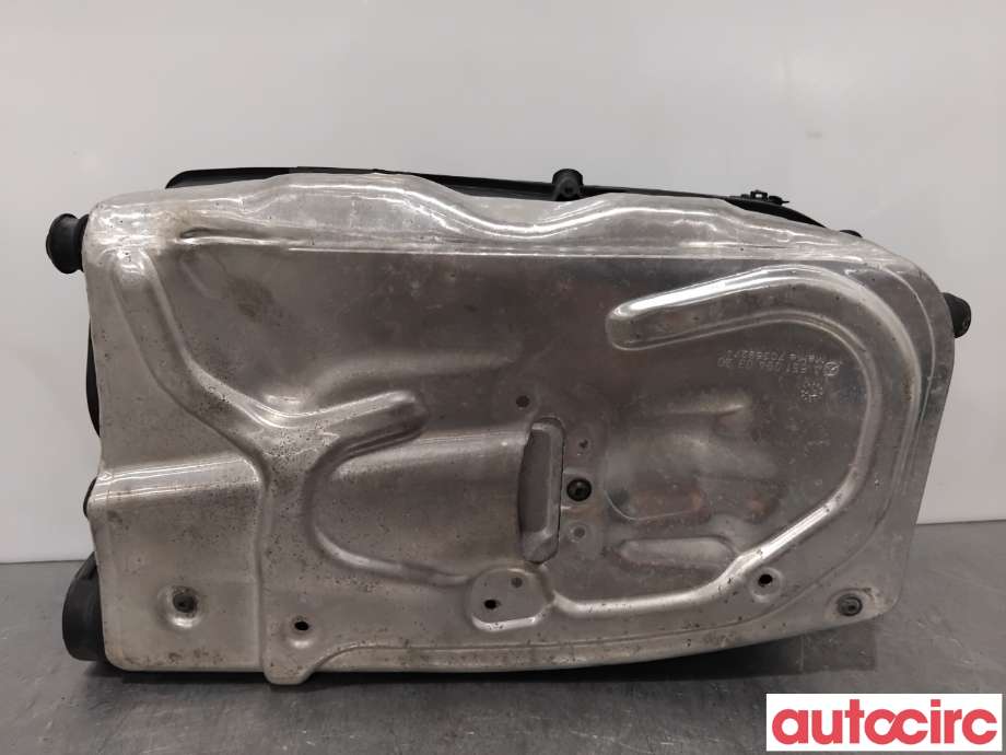 Luftfilterboks til Mercedes E-Klasse 2009-2013 (Fase 1) (W212) (W212) (MERCEDES|A6510901101||A6510902301)