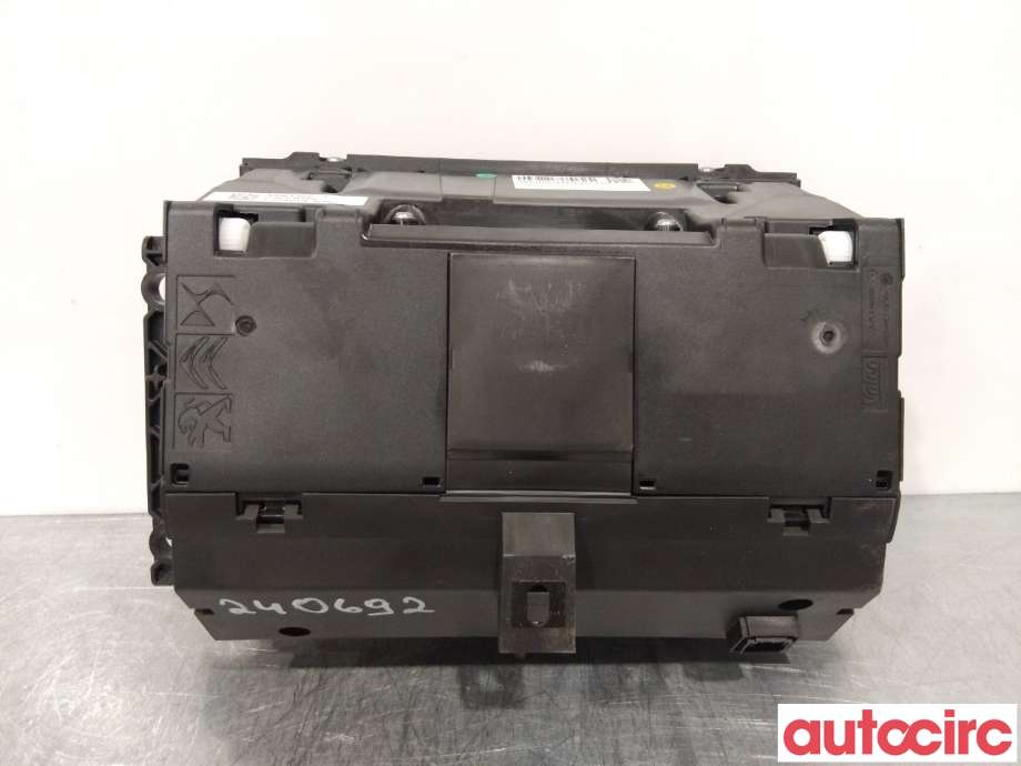 Instrumentpanel til Citroën C4, Spacetourer 2019-->>  (CITROEN|1677219680|)