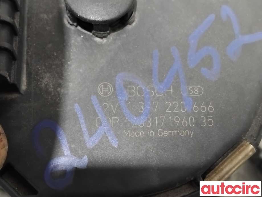 Viskermotor frontrute til Mercedes E-Klasse 2009-2013 (Fase 1) (W212) (W212) (MERCEDES|A2128201240|1397220666)