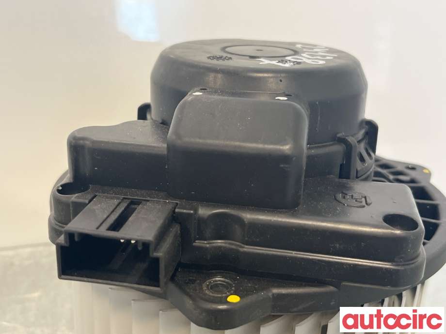 Varmeapparat motor til Hyundai Kona 2017-2021 (Type I, Fase 1)  (HYUNDAI|97113K4000)