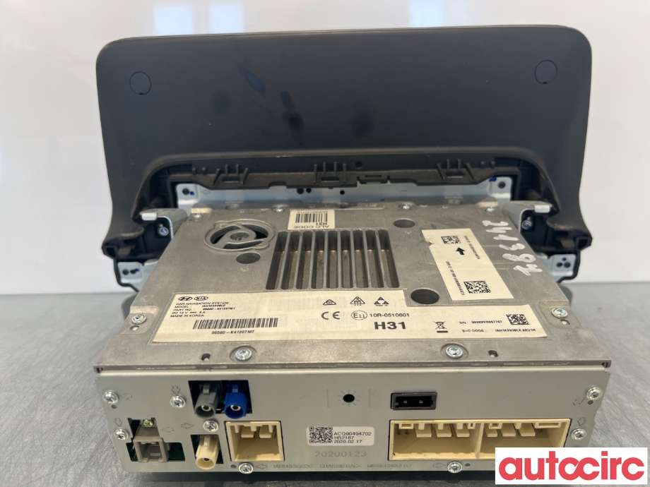 Bilstereo til Hyundai Kona 2017-2021 (Type I, Fase 1)  (HYUNDAI|96560K4120TMT)