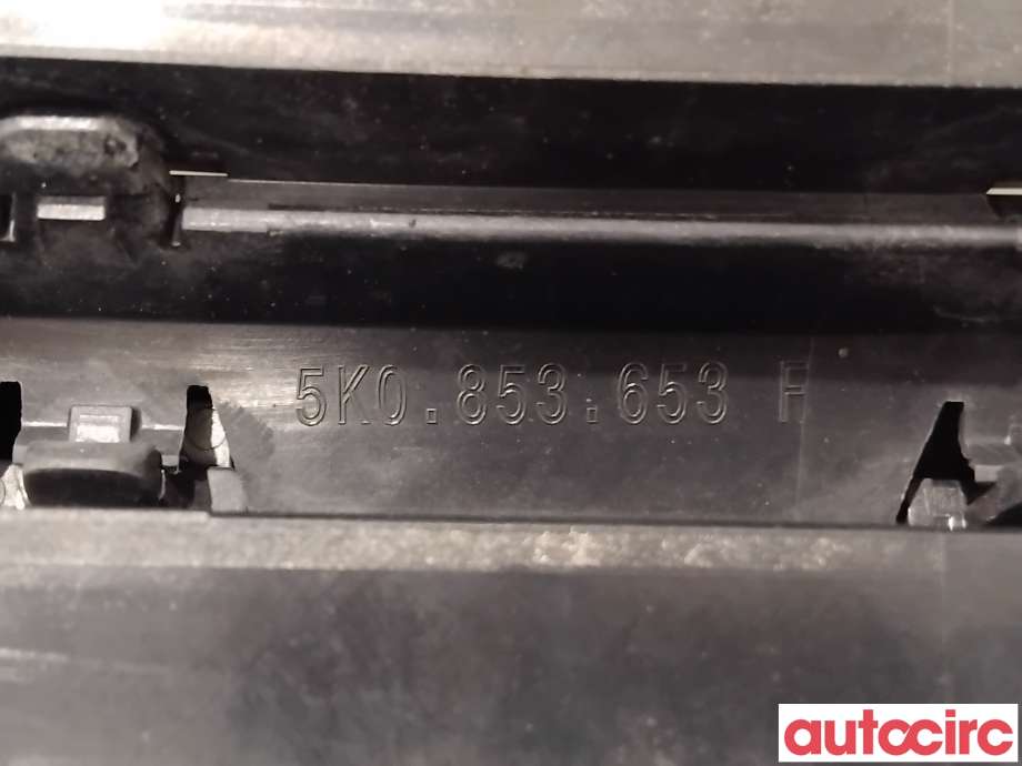 Grill til VW Golf VI 2008-2012  (VOLKSWAGEN|5K0853651AP||5K0853653F)