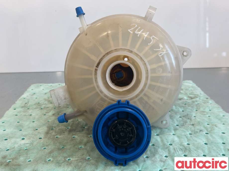 Ekspansjonstank til VW Transporter / Caravelle 2015-2019 (T6) (T6) (VOLKSWAGEN|7E0121407)