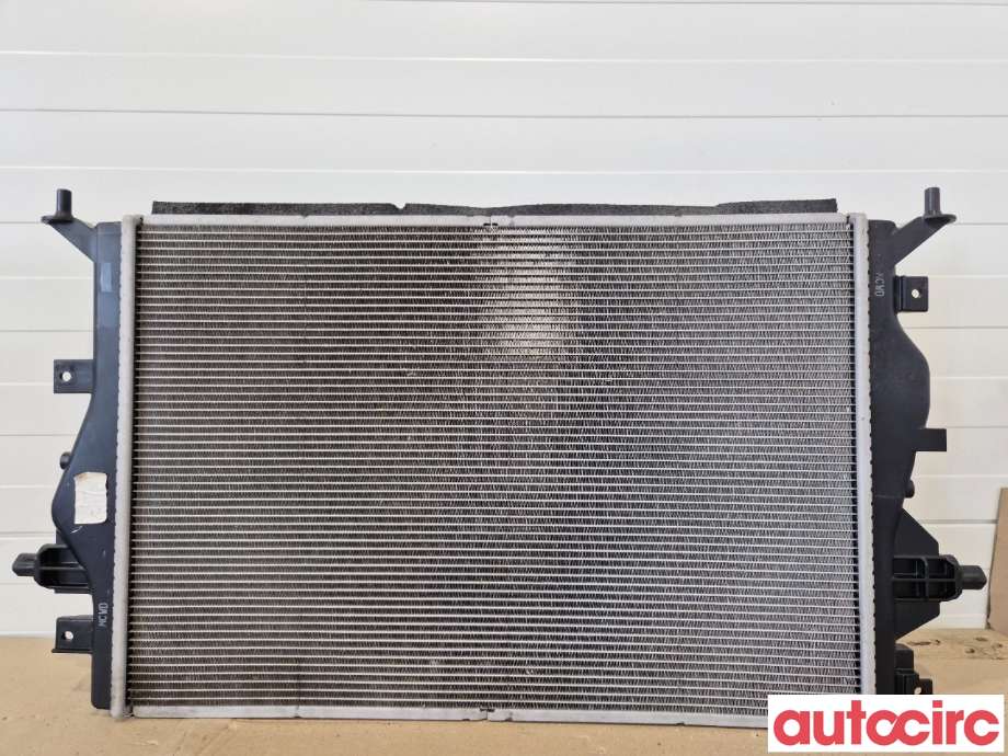 Radiator (automat gir) til Kia Niro, 2016-2021  (KIA|25310G2000)