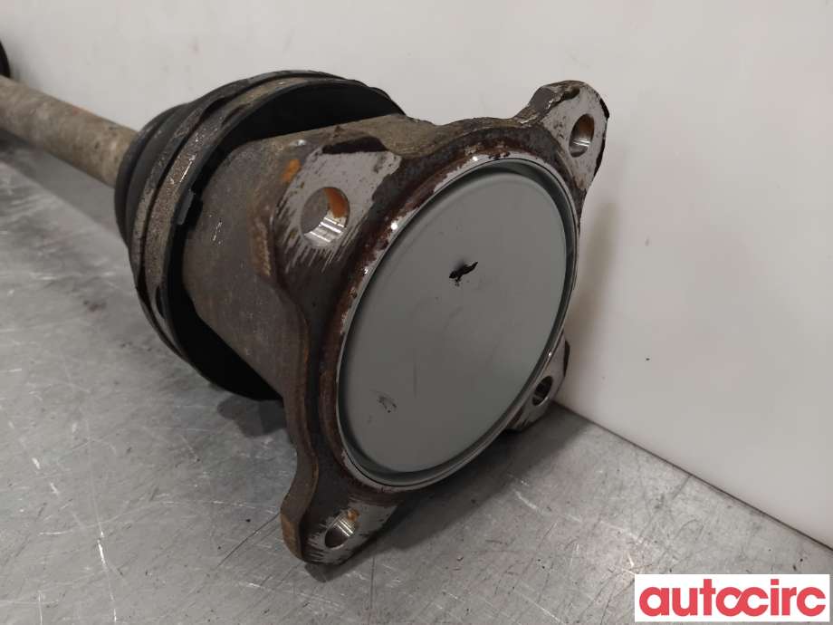 Drivaksel venstre bak til Suzuki Grand Vitara 2005-2015 (Type III)  (SUZUKI|44105-65J10|)