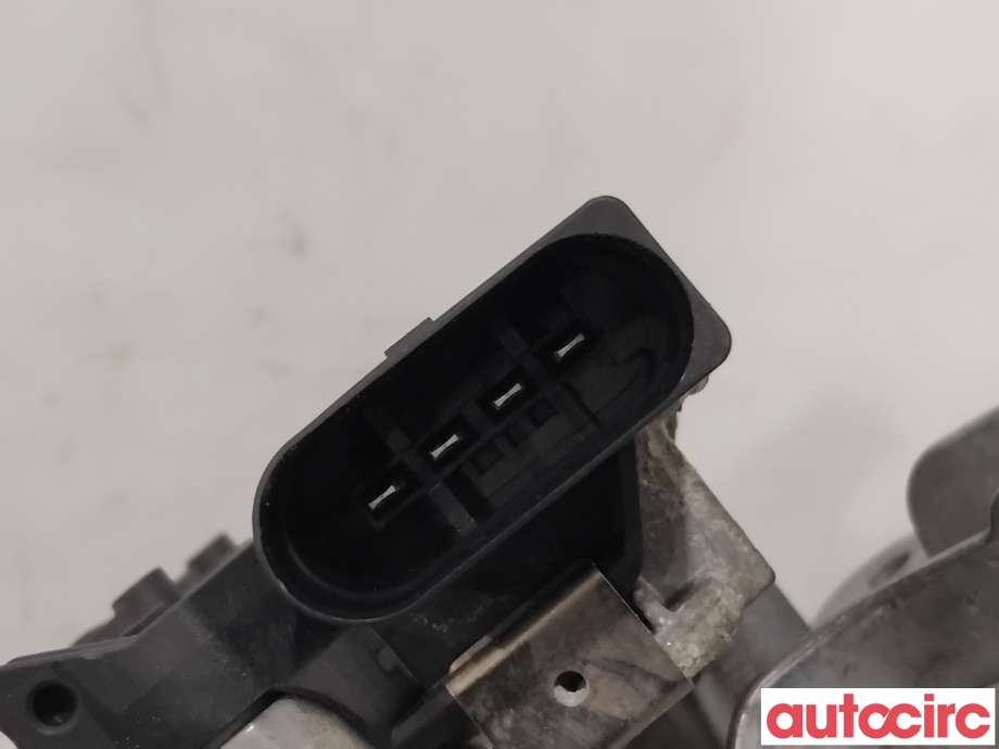Viskermotor frontrute til Ford Focus 2011-2014 (Type III, Fase 1)  (FORD|2135685||BM51-17504-BK)