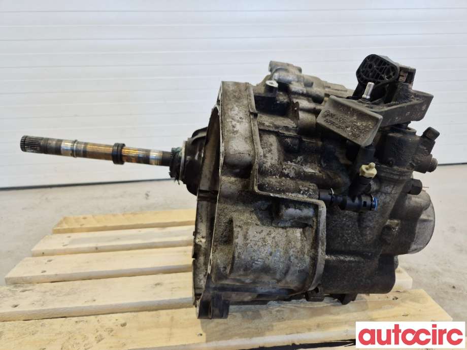 Girkasse manuell 6-trinn til VW Transporter / Caravelle 2009-2015 (Fase 2) (T5) (T5) (VOLKSWAGEN|0A5300012A|KQK|0A5300012AX)
