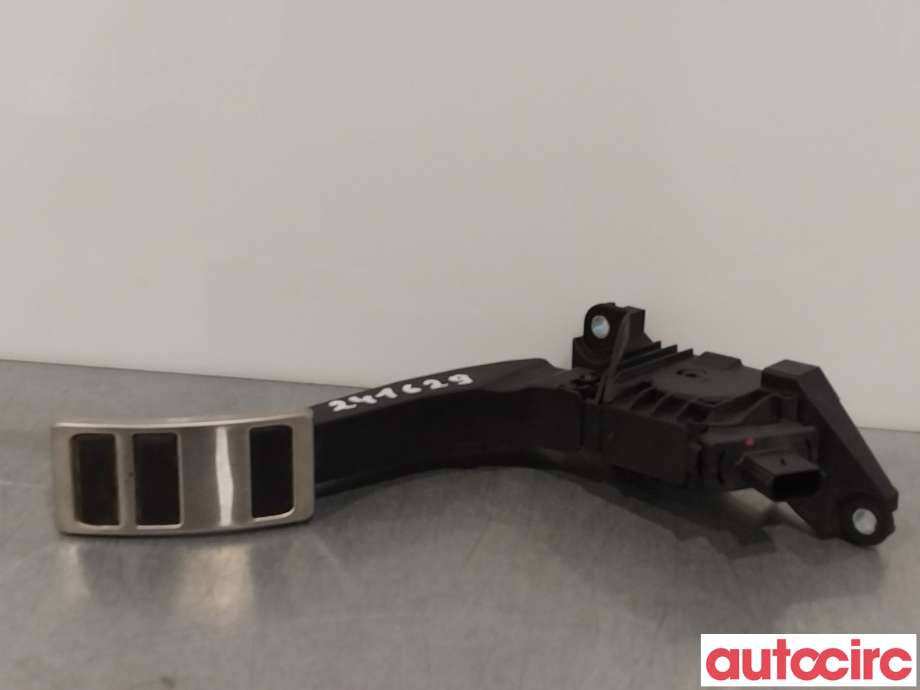Pedal gass til Ford Mustang Mach-e 2020-->> (FORD (US)|2612938|LJ9C-9F836-CB)