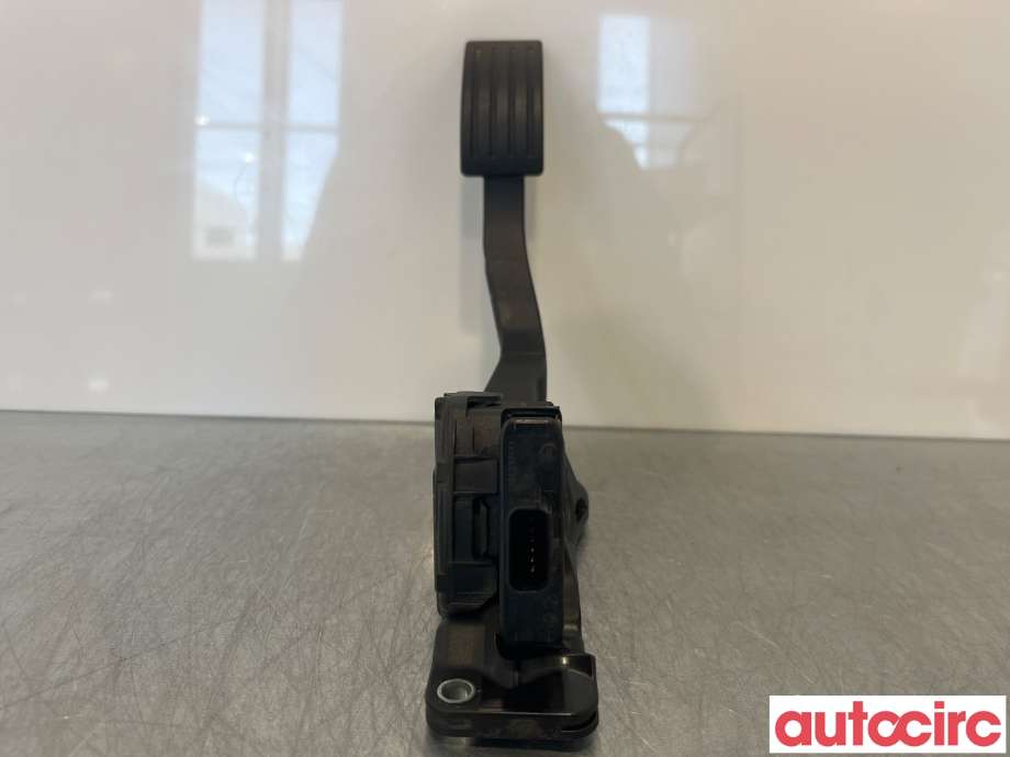 Pedal gass til Ford Transit Connect 2013-2018 Type II, Fase 1  (FORD|1761270|)