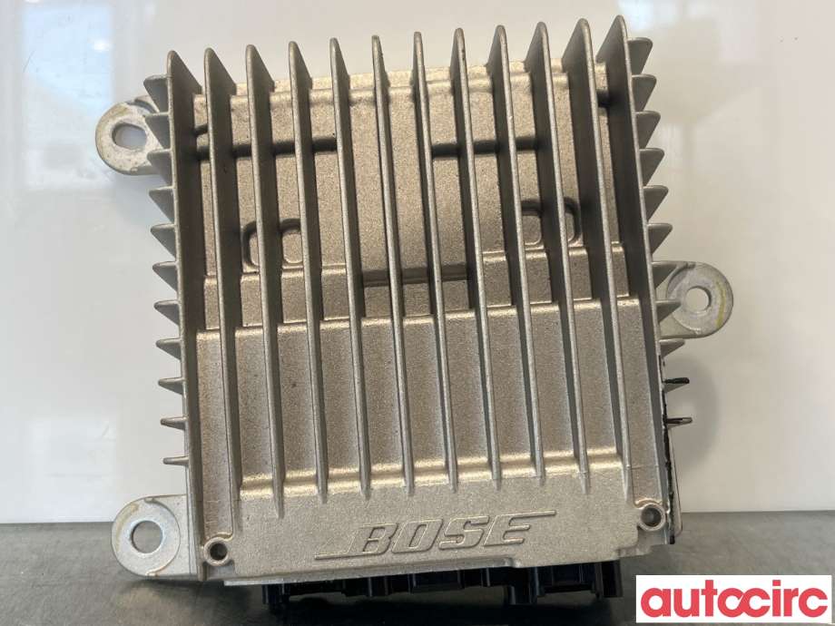 Bilstereo forsterker til Mazda CX-5 2012-2017 (Type I) (MAZDA|KE68-66-A20)