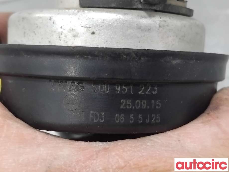 Horn/signalhorn til VW e-Golf 2014-2017 (Fase 1) (VOLKSWAGEN|5Q0951223||2Q0951223)