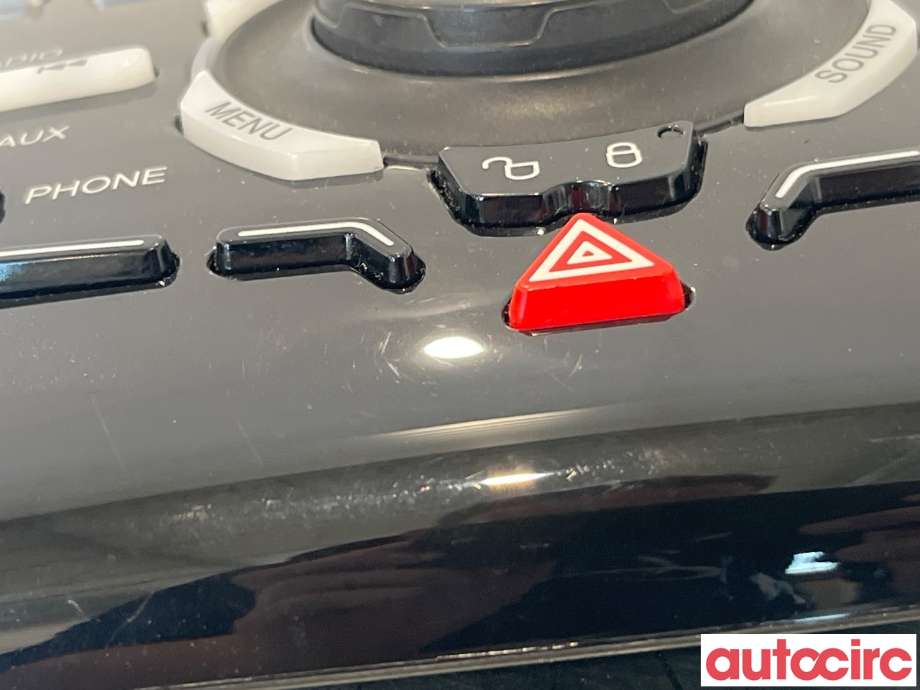 Bilstereo diverse til Ford Focus 2011-2014 (Type III, Fase 1)  (FORD|1818445)