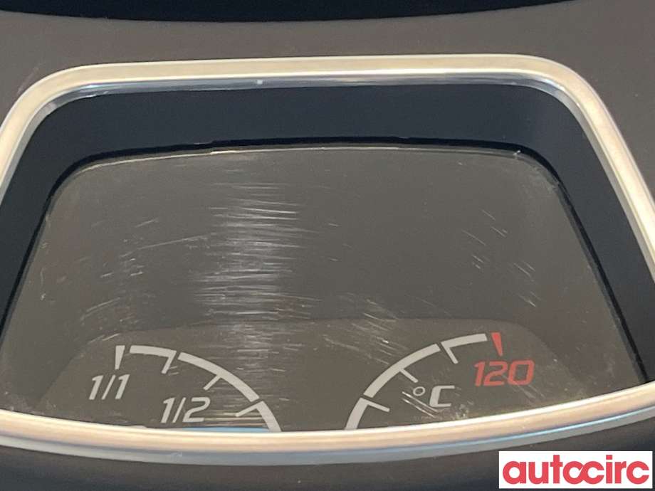 Instrumentpanel til Ford Focus 2011-2014 (Type III, Fase 1)  (FORD|1879759|)