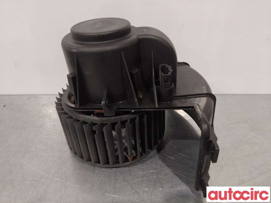 Varmeapparat motor til VW Transporter / Caravelle 2009-2015 (Fase 2) (T5) (T5) (VOLKSWAGEN|7E1820021|)