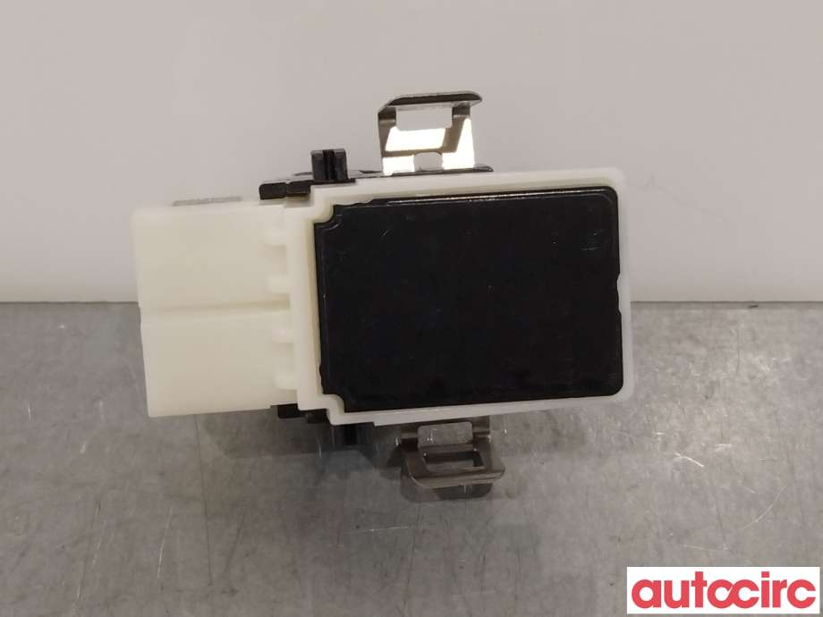 Sensor diverse til Ford Mustang Mach-e 2020-->>  (FORD (US)|2540838|L1MH-19E907-AC)