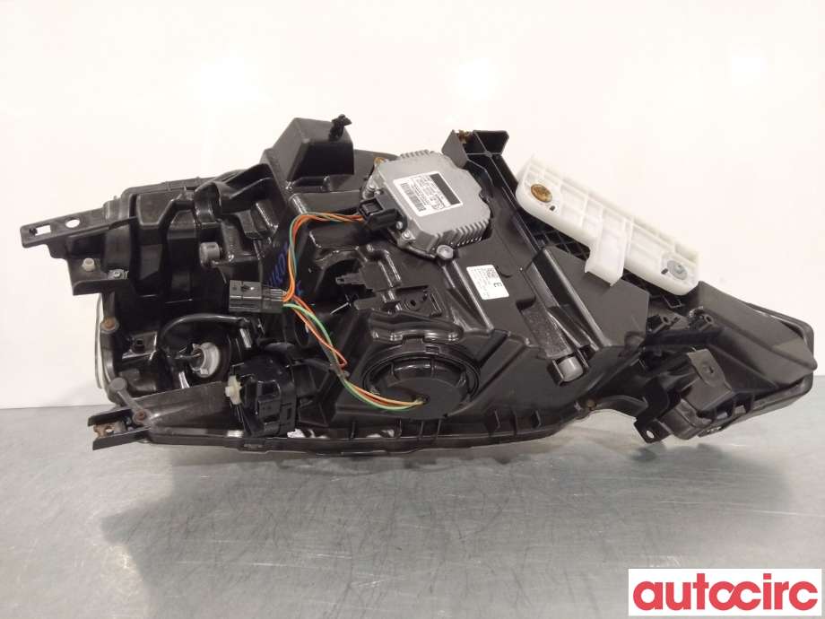 Frontlykt høyre halogen til Nissan Leaf 2011-2017 (Type I)  (NISSAN|260103NL5A|)