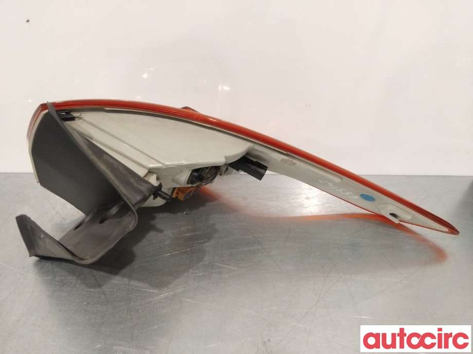 Baklykt venstre til Ford Kuga 2013-2019  (FORD|1923703|CV44-13405-AG|)