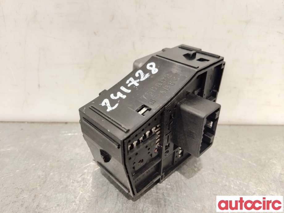 Bryter diverse til Toyota Prius +7 2012-2020 (Type III) (stasjonsvogn) (stasjonsvogn) (TOYOTA|8497547180|)